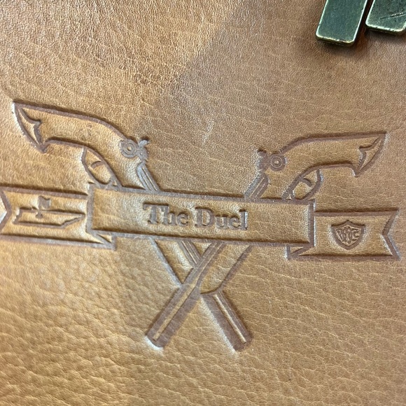 Winston Collection Leather Golf Shoe Bag "The Duel" embossed on front w/ Riffles - Picture 1 of 16